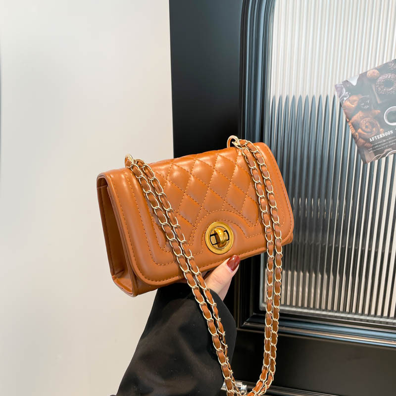 2025 New Diamond Quilted Chain Crossbody Mini Square Bag for Women - Image 4