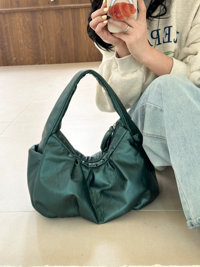 2025 Spring Korean Ruched Soft PU Solid Color Dumpling Handbag Shoulder Bag - Image 4