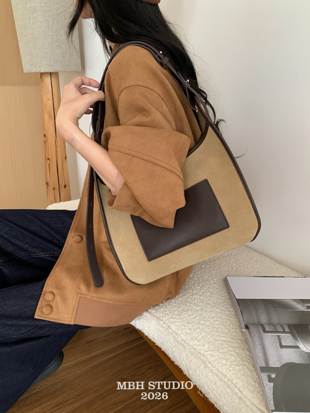 MBH Frosted Leather Colorblock Tote Bag Small Daily Commute Shoulder Bag with Storage Pouch - Image 4