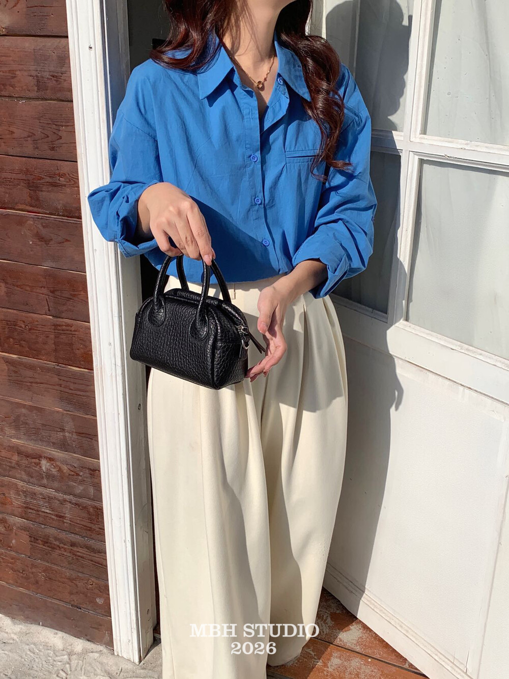Bubble Texture Top Layer Sheepskin Bowling Bag Niche Design Versatile Handbag Crossbody Bag with Shoulder Strap - Image 2