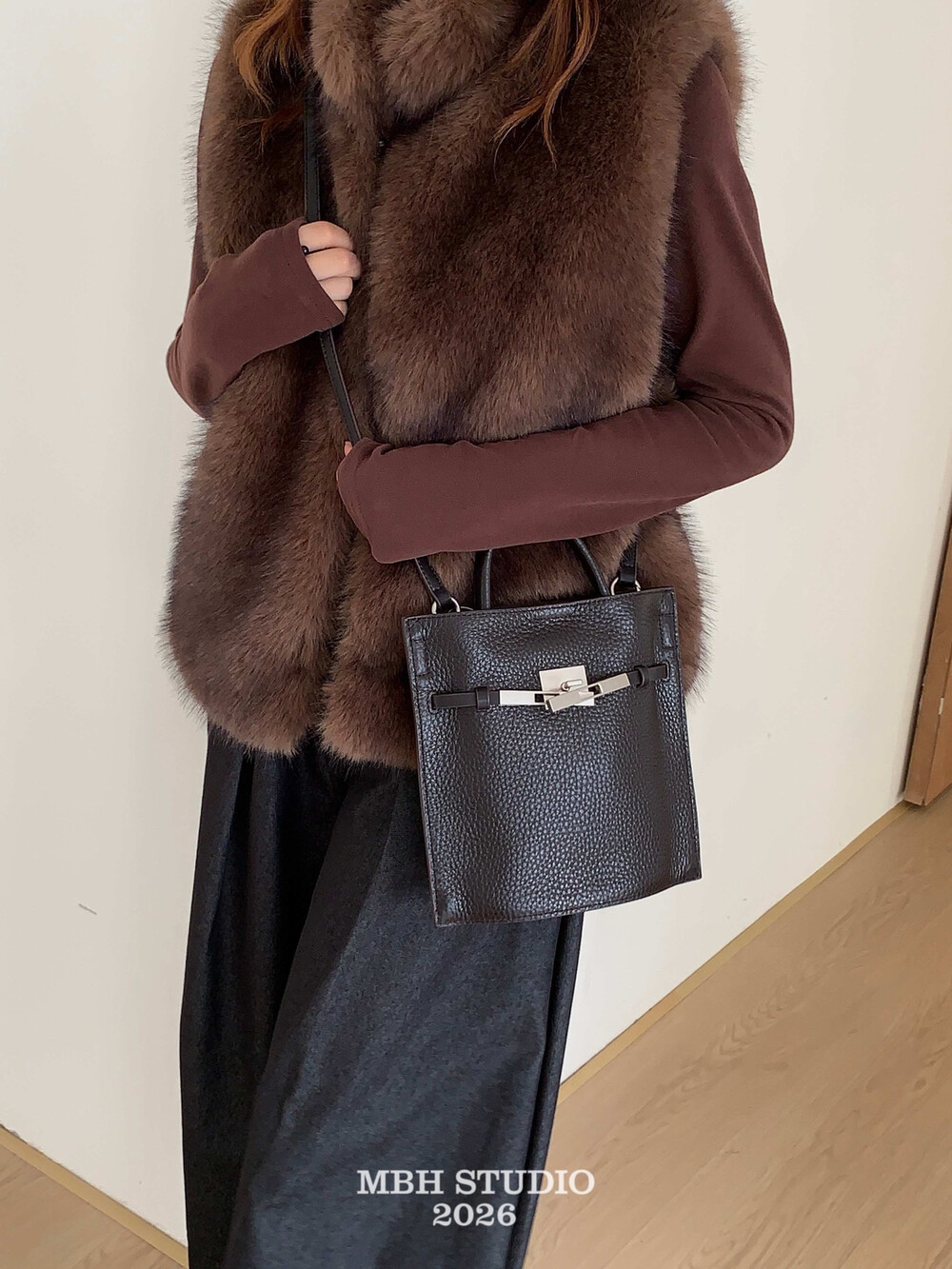 MBH Top Grain Leather Mini Kelly Bag Simple Versatile Genuine Leather Shoulder Crossbody Handbag with Strap - Image 2