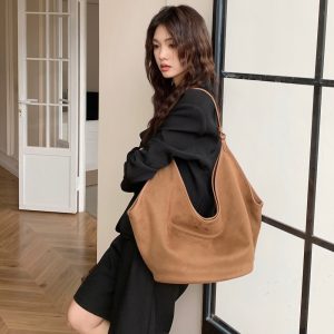 MBH Matte Leather Large Capacity Tote Bag Magnetic Closure Commuter Shoulder Bag